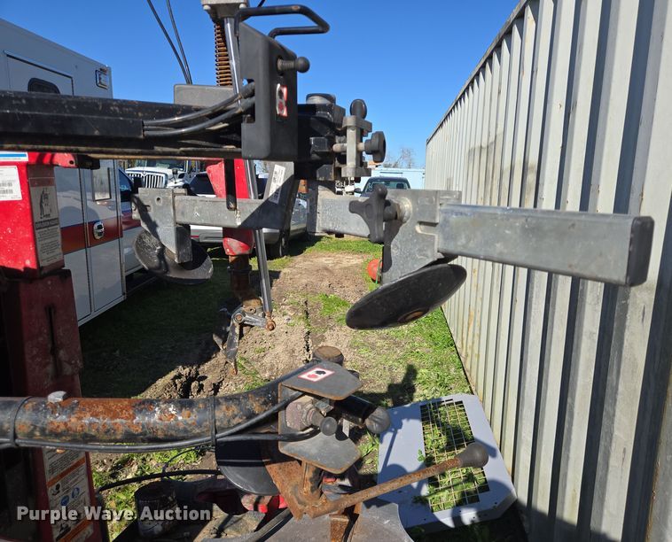 image for item DV1318 2013 Hunter TCX575 tire machine