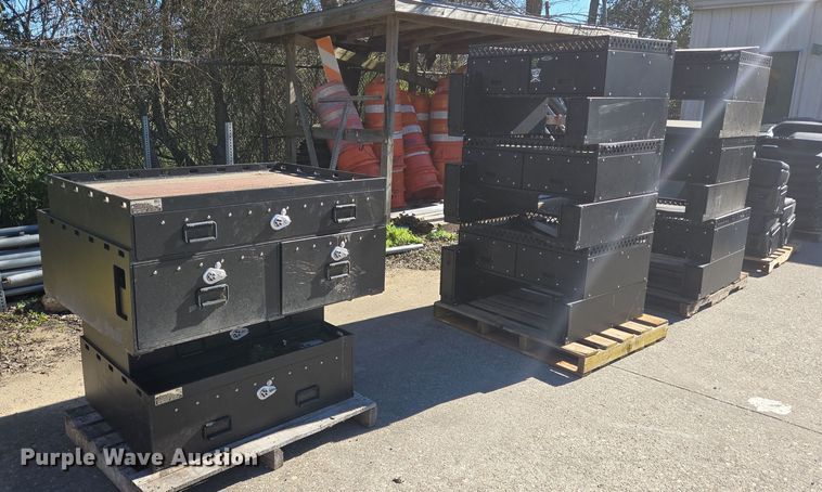 image for item DV1319 (8) Plastix Plus police car storage boxes