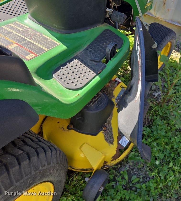 image for item DV1320 John Deere D160 lawn mower