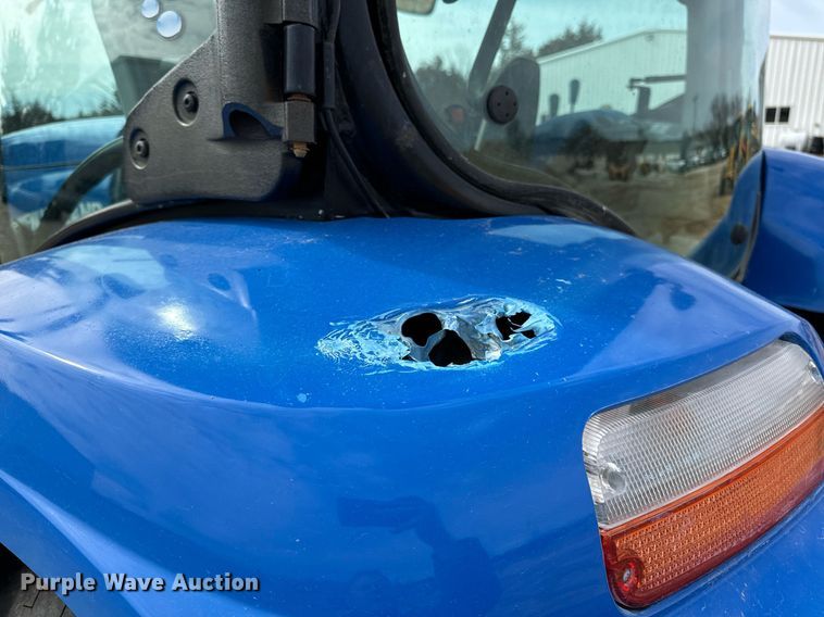 image for item DV1847 2012 New Holland T6030 MFWD tractor