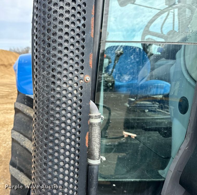 image for item DV1847 2012 New Holland T6030 MFWD tractor