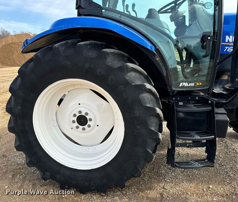 image for item DV1847 2012 New Holland T6030 MFWD tractor