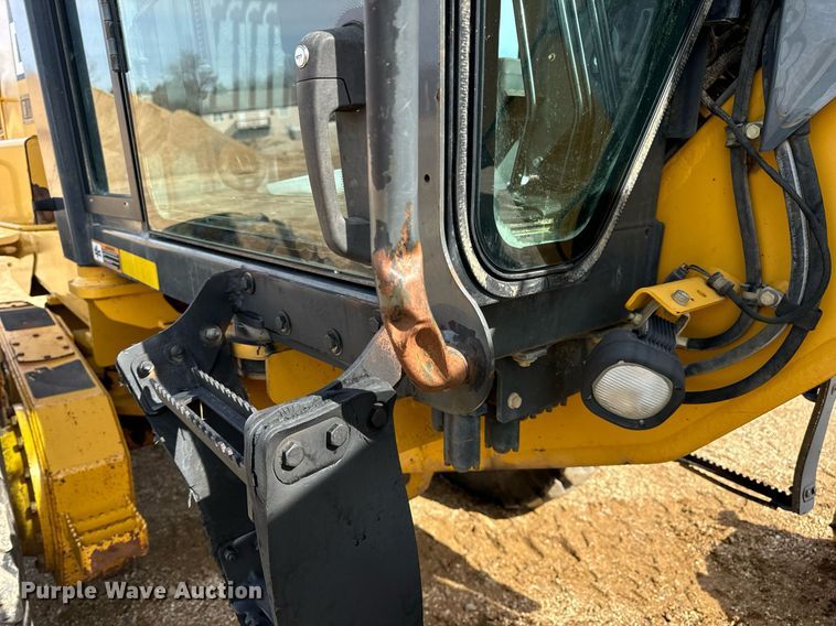 image for item DV1848 2008 John Deere 770D motor grader