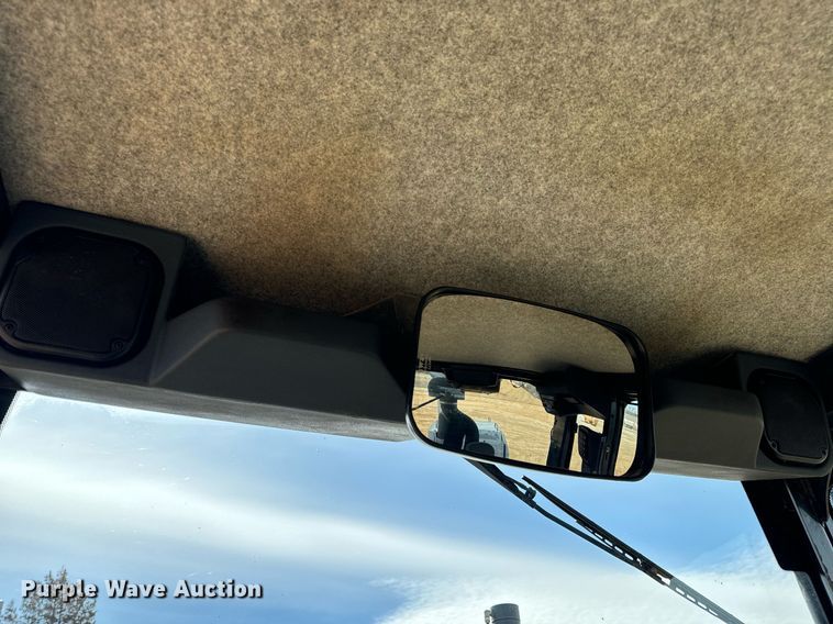 image for item DV1848 2008 John Deere 770D motor grader