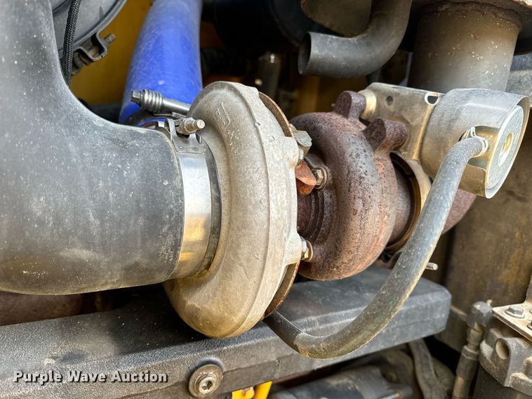 image for item DV1848 2008 John Deere 770D motor grader