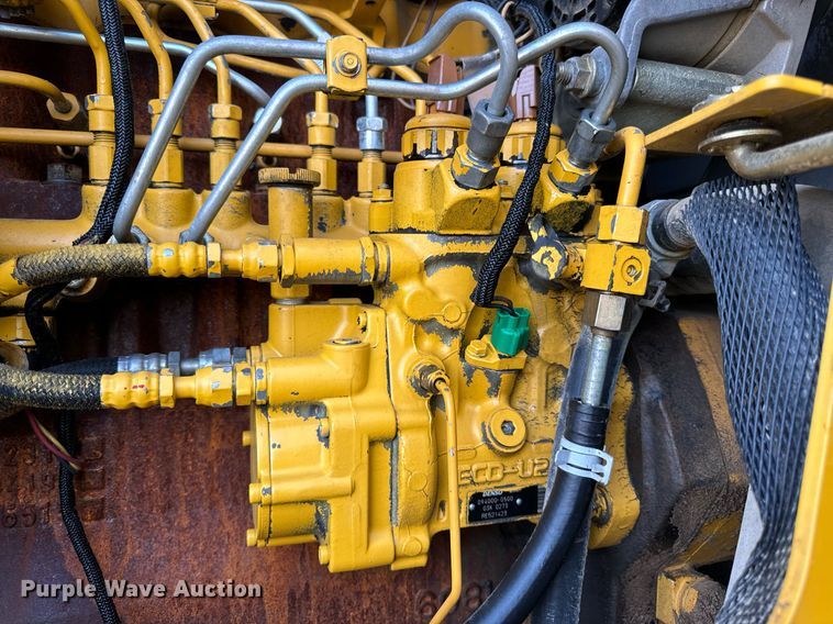 image for item DV1848 2008 John Deere 770D motor grader