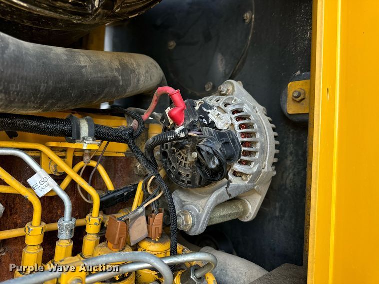 image for item DV1848 2008 John Deere 770D motor grader