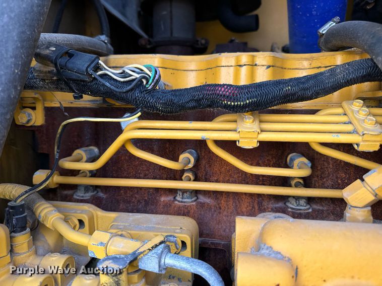 image for item DV1848 2008 John Deere 770D motor grader