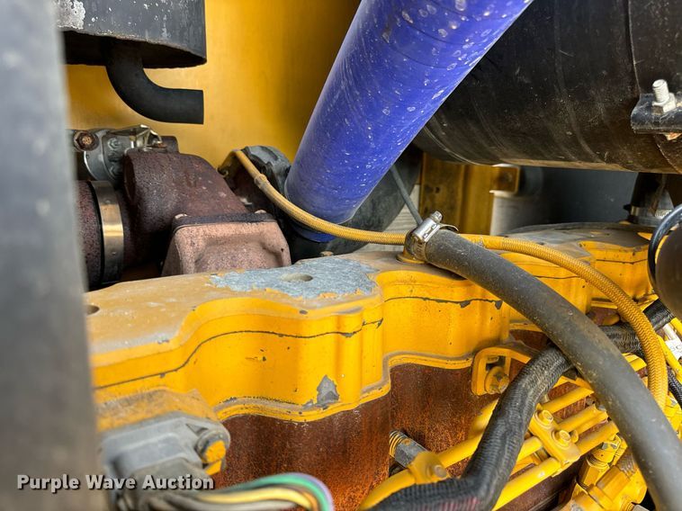 image for item DV1848 2008 John Deere 770D motor grader