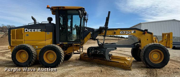 image for item DV1849 2016 John Deere 672G motor grader