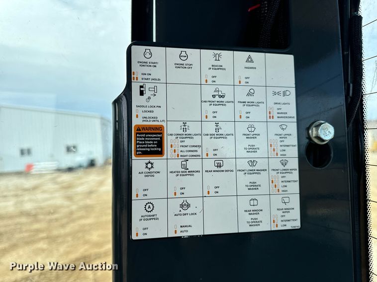 image for item DV1849 2016 John Deere 672G motor grader