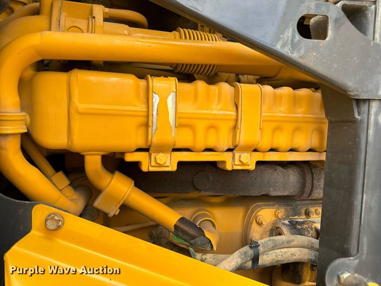 image for item DV1849 2016 John Deere 672G motor grader