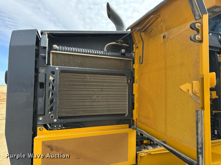 image for item DV1849 2016 John Deere 672G motor grader