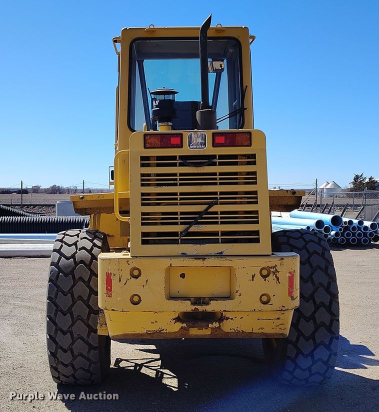 image for item DV6721 1994 John Deere 444G wheel loader