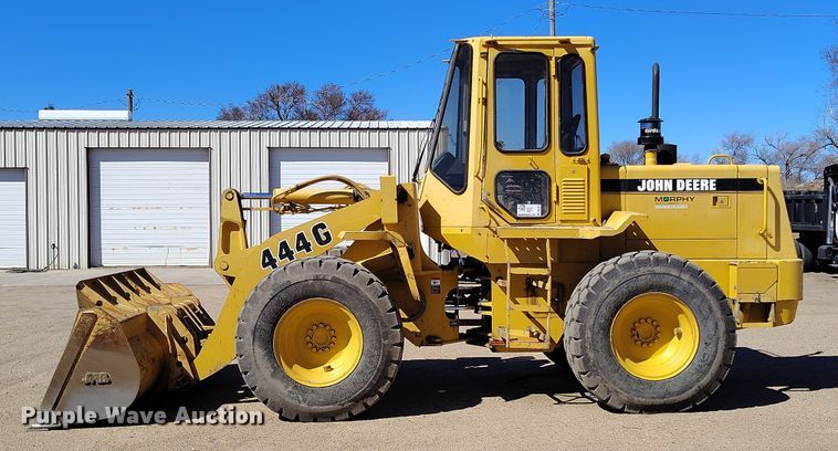 image for item DV6721 1994 John Deere 444G wheel loader