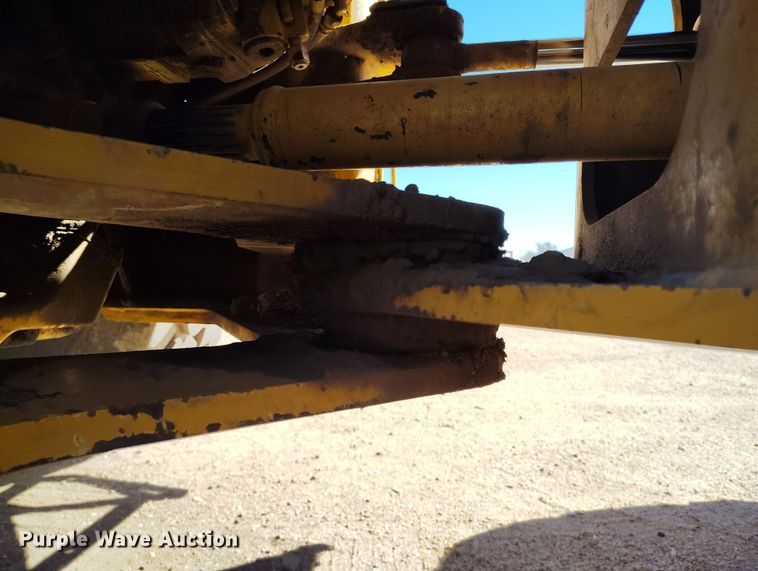 image for item DV6721 1994 John Deere 444G wheel loader