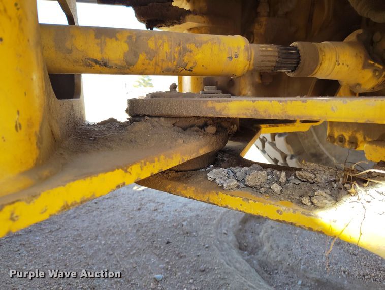 image for item DV6721 1994 John Deere 444G wheel loader