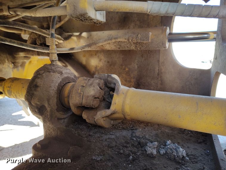 image for item DV6721 1994 John Deere 444G wheel loader