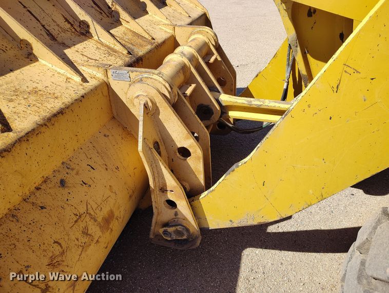 image for item DV6721 1994 John Deere 444G wheel loader