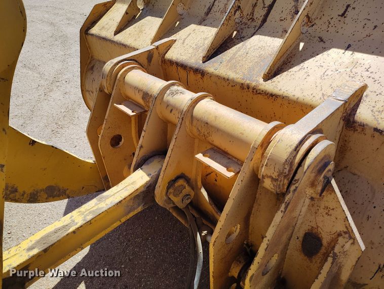 image for item DV6721 1994 John Deere 444G wheel loader