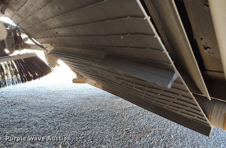 image for item DV6722 2010 Elgin Pelican Series NP sweeper