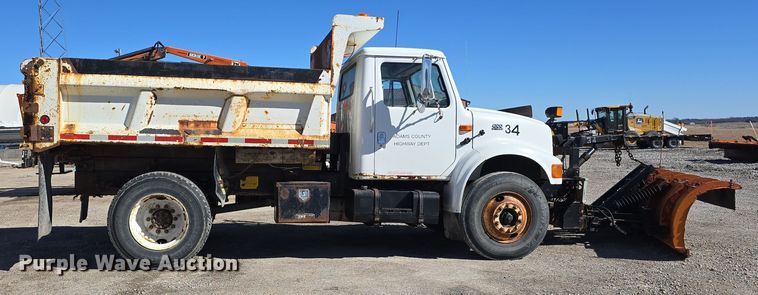 image for item DW3127 2001 International 4700 dump truck