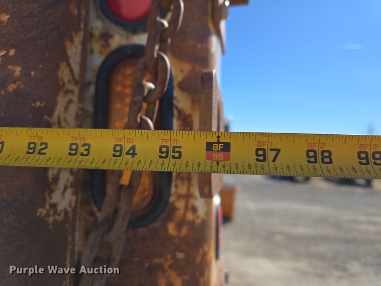 image for item DW3127 2001 International 4700 dump truck