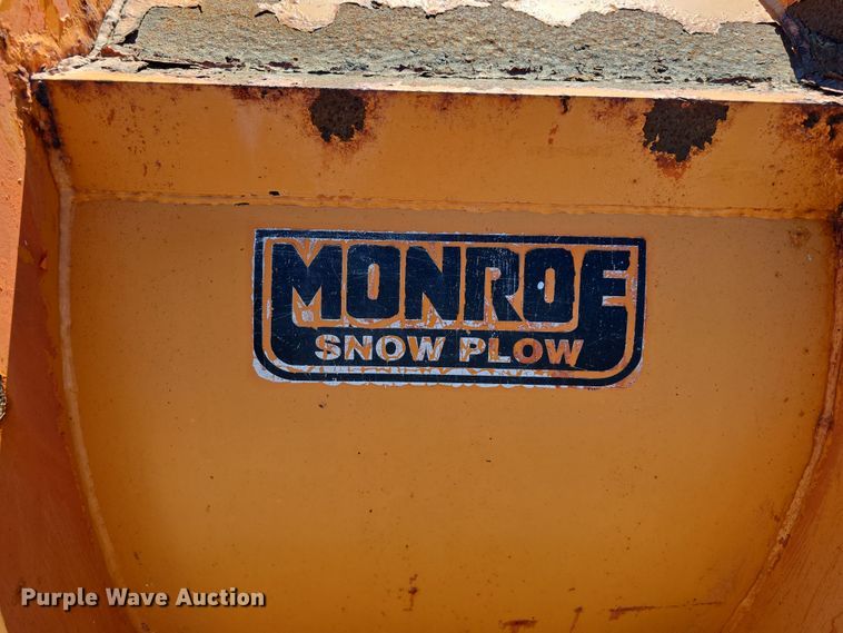 image for item DW3127 2001 International 4700 dump truck