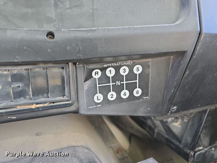 image for item DW3127 2001 International 4700 dump truck