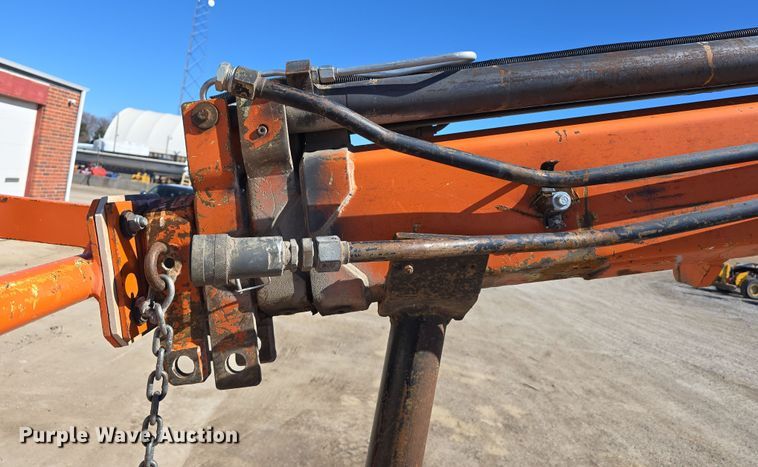 image for item DW3128 2001 International 4700 bucket truck