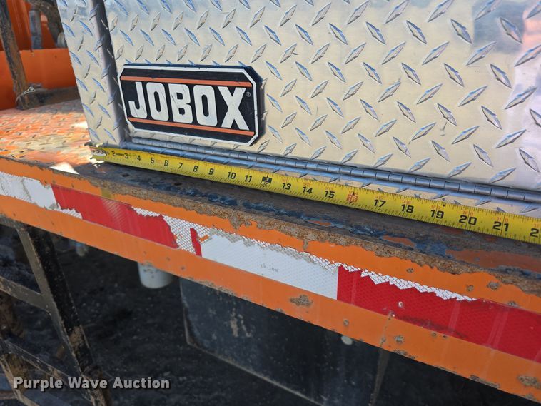 image for item DW3128 2001 International 4700 bucket truck