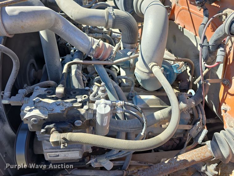 image for item DW3128 2001 International 4700 bucket truck