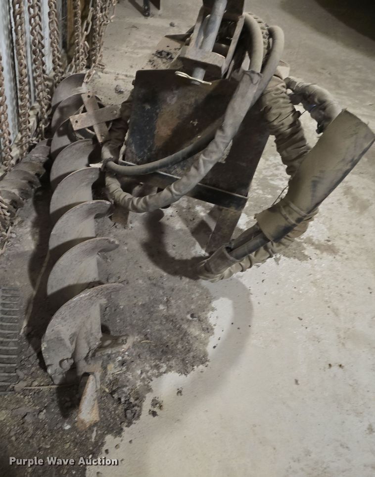 image for item DW3128 2001 International 4700 bucket truck