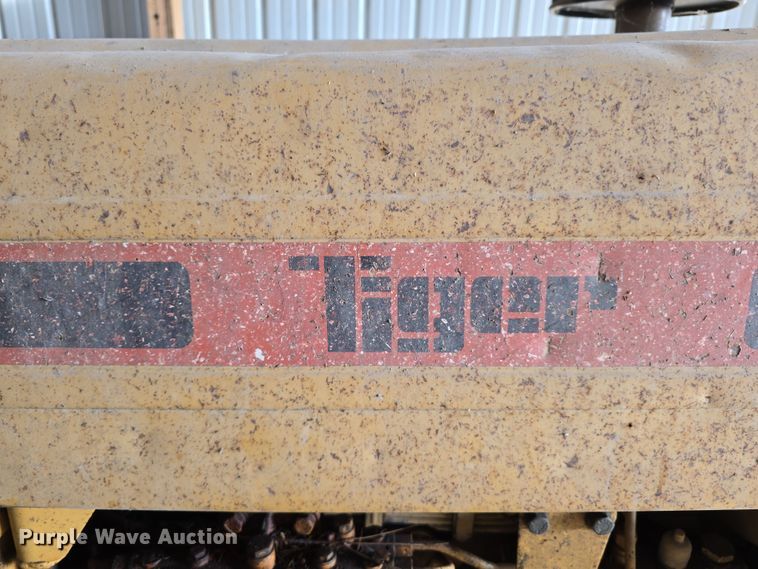 image for item DW3192 Tiger Special 6610 tractor