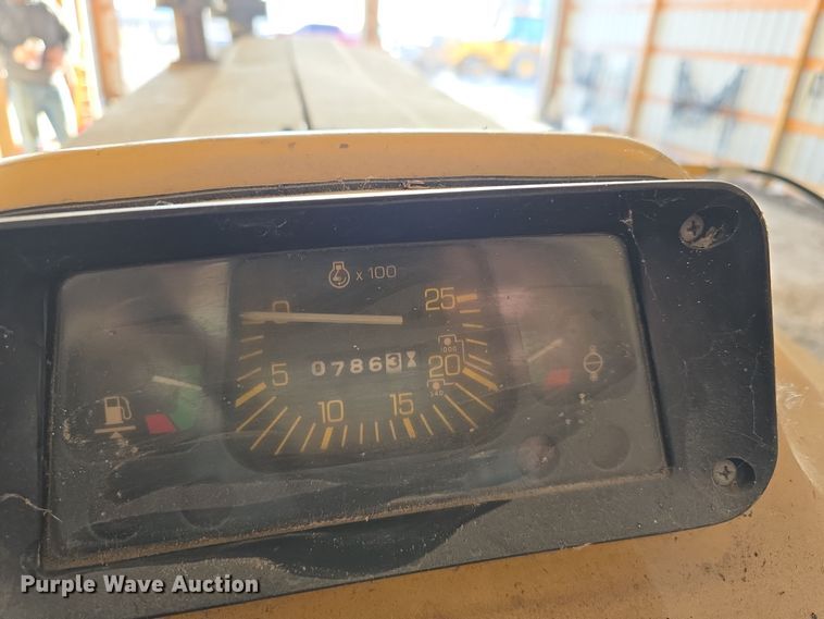 image for item DW3192 Tiger Special 6610 tractor