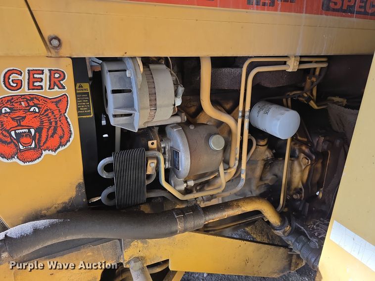 image for item DW3192 Tiger Special 6610 tractor