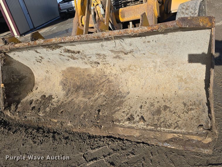 image for item DW3193 1983 John Deere 410B backhoe