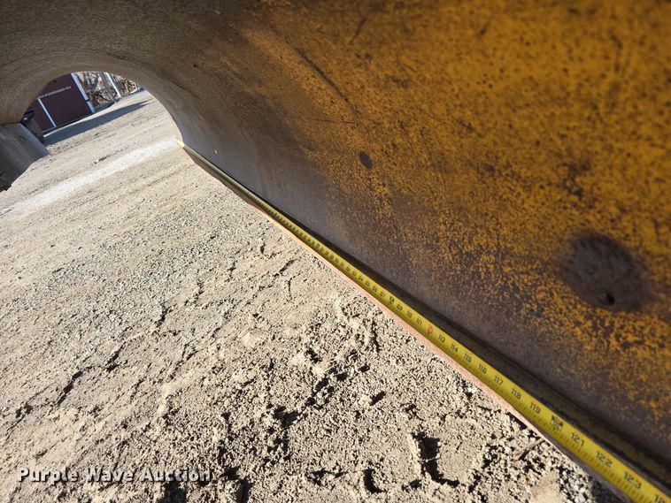 image for item DW3194 1999 International 4900 dump truck