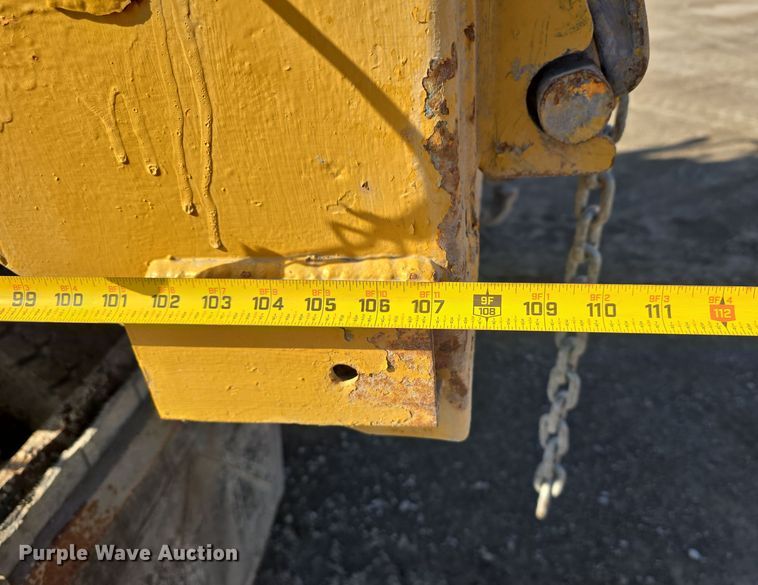 image for item DW3195 1995 International 4900 dump truck