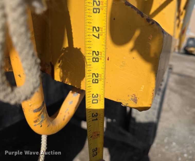 image for item DW3195 1995 International 4900 dump truck