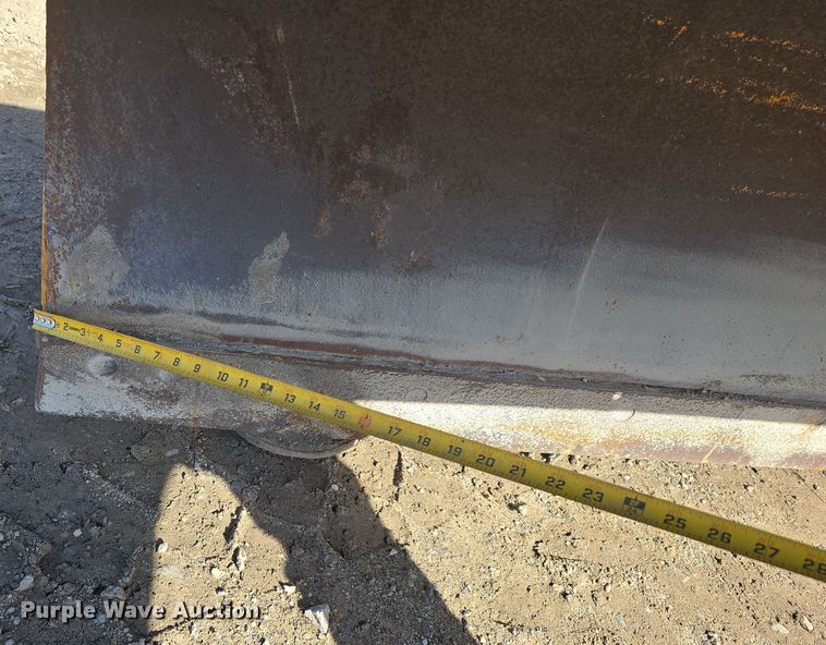 image for item DW3195 1995 International 4900 dump truck