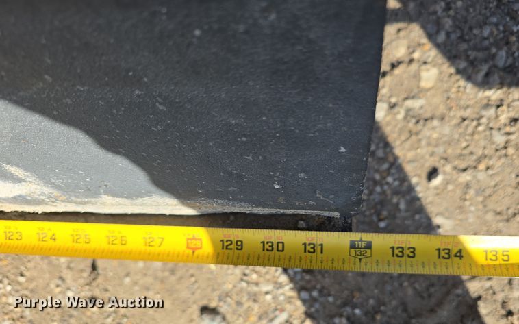 image for item DW3195 1995 International 4900 dump truck