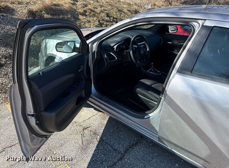 image for item DZ3982 2013 Dodge Avenger 