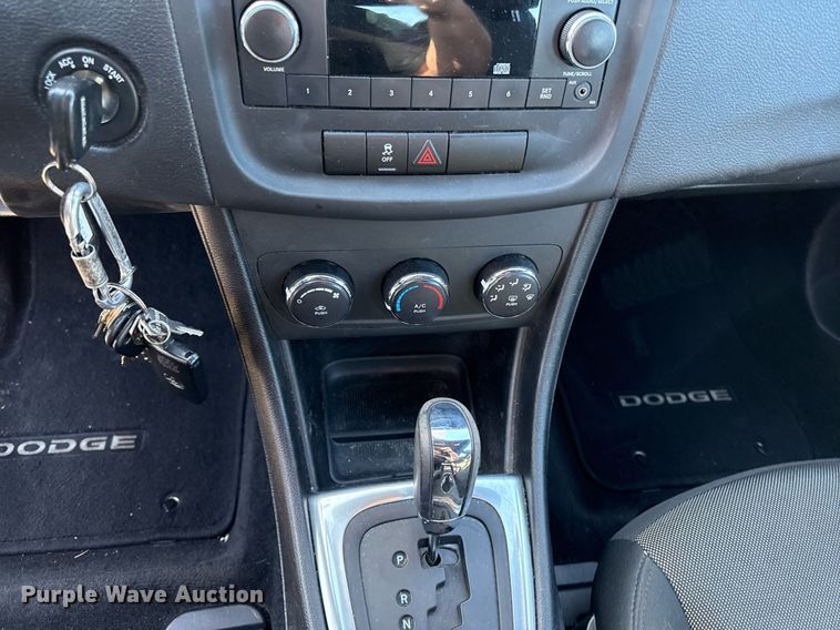 image for item DZ3982 2013 Dodge Avenger 