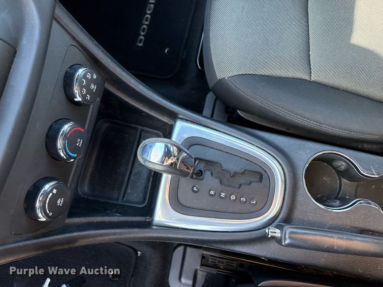 image for item DZ3982 2013 Dodge Avenger 