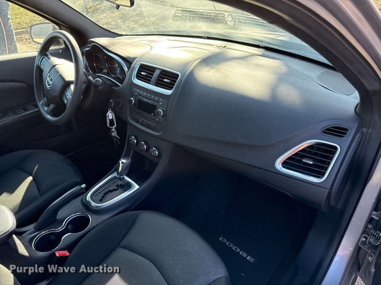 image for item DZ3982 2013 Dodge Avenger 