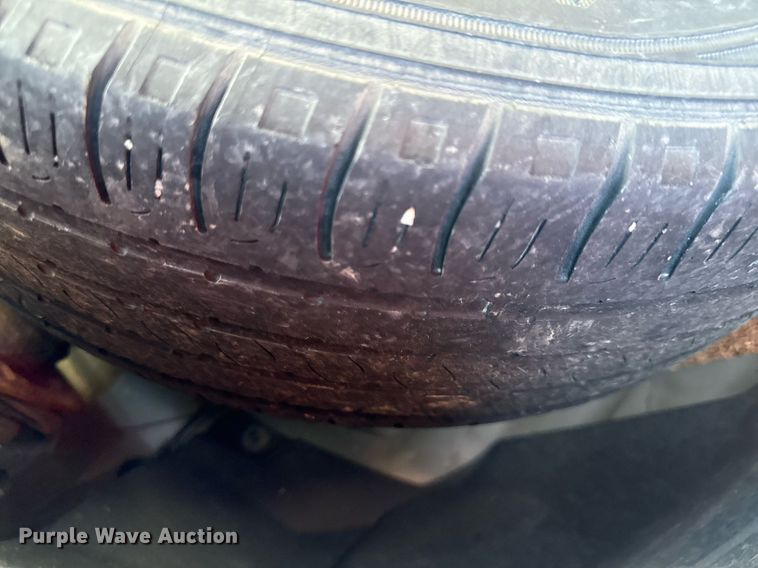 image for item DZ3982 2013 Dodge Avenger 