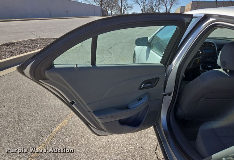 image for item DZ3983 2014 Chevrolet Malibu LS 