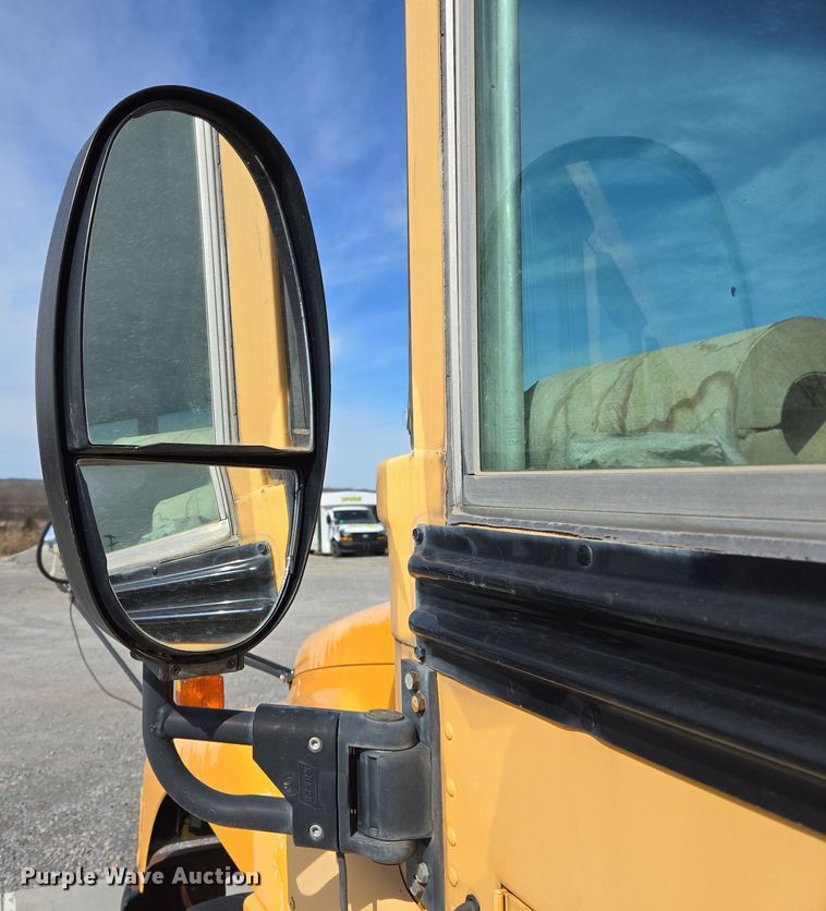 image for item ED2493 2006 Blue Bird school bus