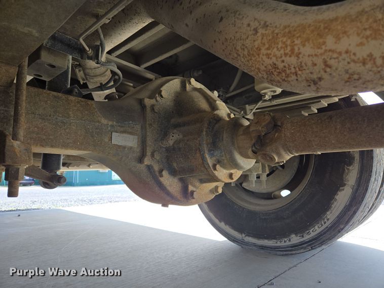 image for item ED2493 2006 Blue Bird school bus